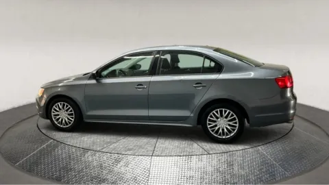 More photos of 2013 Volkswagen Jetta 2.0L Base at Autos Direct Fredericksburg, VA