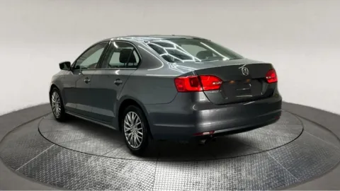 More photos of 2013 Volkswagen Jetta 2.0L Base at Autos Direct Fredericksburg, VA