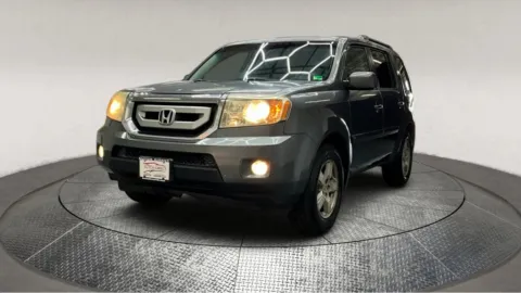Another view of 2011 Honda Pilot EX-L for sale in Fredericksburg, VA at Autos Direct Fredericksburg