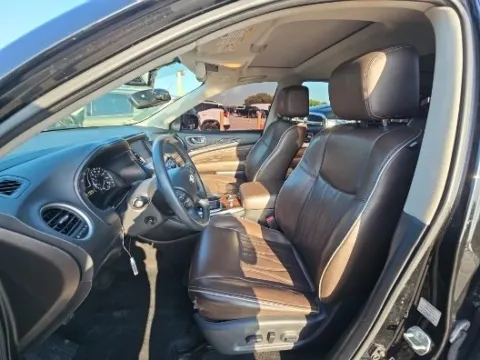 More photos of 2017 INFINITI QX60 at Autos Direct Fredericksburg, VA