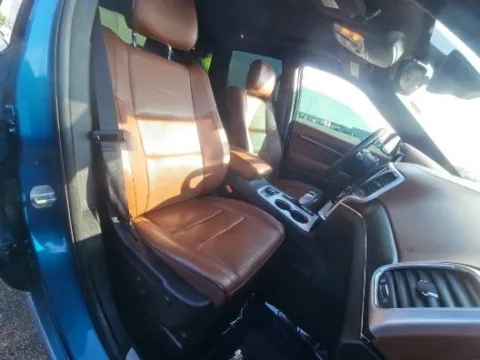 More photos of 2018 Jeep Grand Cherokee Summit at Autos Direct Fredericksburg, VA