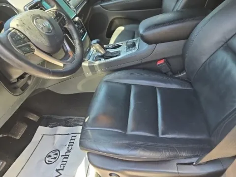More photos of 2019 Jeep Grand Cherokee Limited at Autos Direct Fredericksburg, VA