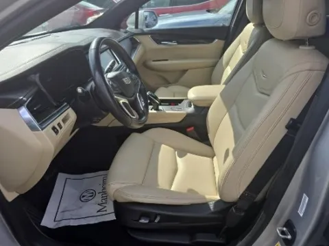 More photos of 2017 Cadillac XT5 at Autos Direct Fredericksburg, VA