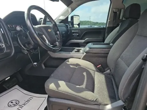 More photos of 2018 Chevrolet Silverado 1500 LT at Autos Direct Fredericksburg, VA