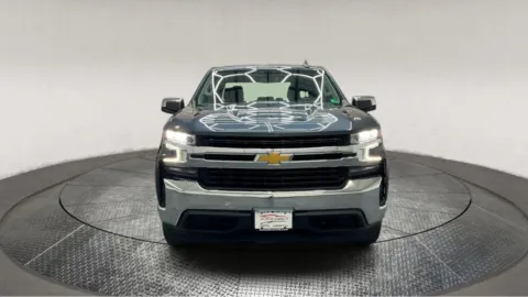 Photos of 2020 Chevrolet Silverado 1500 LT for sale in Fredericksburg, VA at Autos Direct Fredericksburg