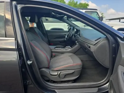 More photos of 2022 Hyundai Sonata SEL Plus at Autos Direct Fredericksburg, VA