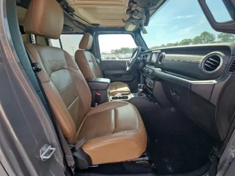 More photos of 2021 Jeep Gladiator Overland at Autos Direct Fredericksburg, VA