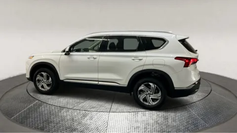 More photos of 2022 Hyundai Santa Fe SEL at Autos Direct Fredericksburg, VA