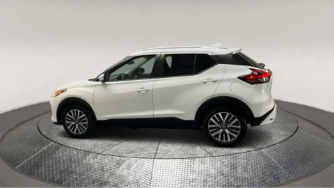 More photos of 2021 Nissan Kicks SV at Autos Direct Fredericksburg, VA
