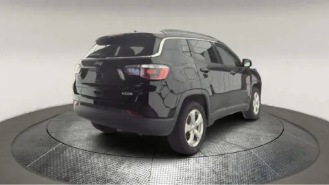 Photos of 2018 Jeep Compass Latitude for sale in Fredericksburg, VA at Autos Direct Fredericksburg