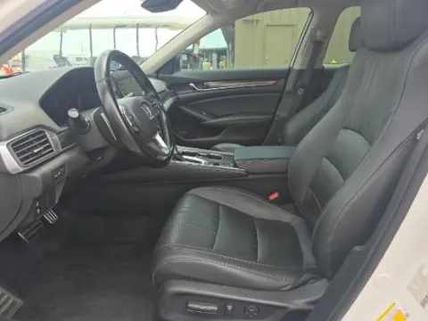More photos of 2021 Honda Accord Sport Special Edition at Autos Direct Fredericksburg, VA
