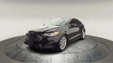 Another view of 2020 Ford Fusion SE for sale in Fredericksburg, VA at Autos Direct Fredericksburg