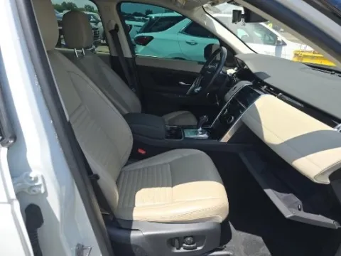More photos of 2020 Land Rover Discovery Sport SE at Autos Direct Fredericksburg, VA