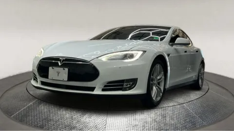 Another view of 2016 Tesla Model S for sale in Fredericksburg, VA at Autos Direct Fredericksburg