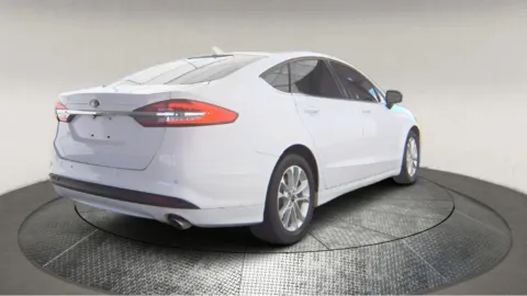 Photos of 2020 Ford Fusion SE for sale in Fredericksburg, VA at Autos Direct Fredericksburg