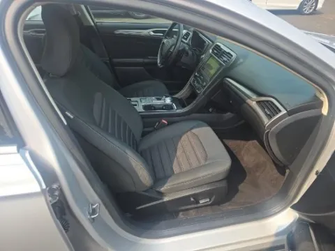 More photos of 2019 Ford Fusion SE at Autos Direct Fredericksburg, VA