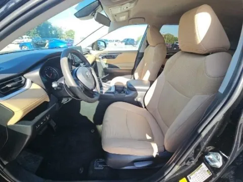 More photos of 2020 Toyota RAV4 LE at Autos Direct Fredericksburg, VA