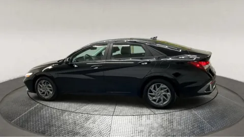 More photos of 2024 Hyundai Elantra SEL at Autos Direct Fredericksburg, VA