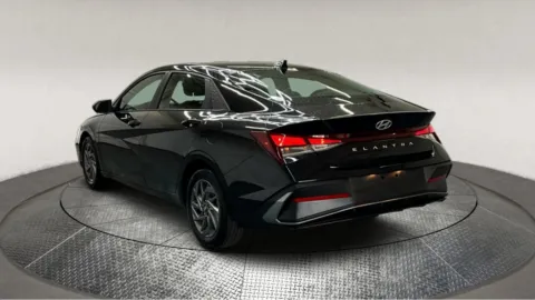More photos of 2024 Hyundai Elantra SEL at Autos Direct Fredericksburg, VA