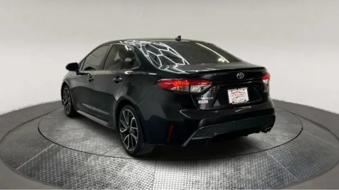 More photos of 2021 Toyota Corolla SE at Autos Direct Fredericksburg, VA