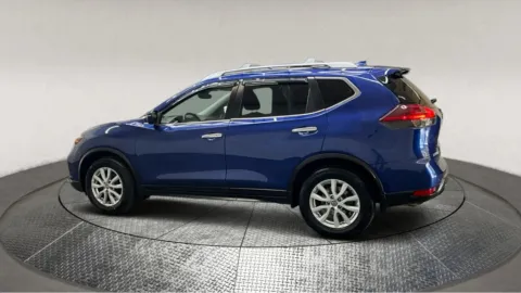 More photos of 2019 Nissan Rogue SV at Autos Direct Fredericksburg, VA