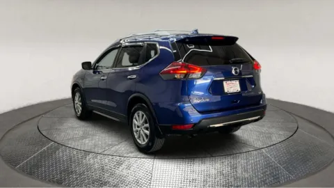 More photos of 2019 Nissan Rogue SV at Autos Direct Fredericksburg, VA