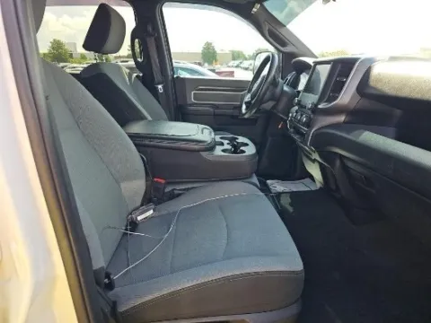 More photos of 2022 Ram 2500 Big Horn at Autos Direct Fredericksburg, VA