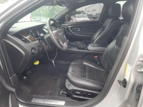 More photos of 2019 Ford Taurus Limited at Autos Direct Fredericksburg, VA