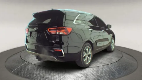 Photos of 2019 Kia Sorento SX for sale in Fredericksburg, VA at Autos Direct Fredericksburg