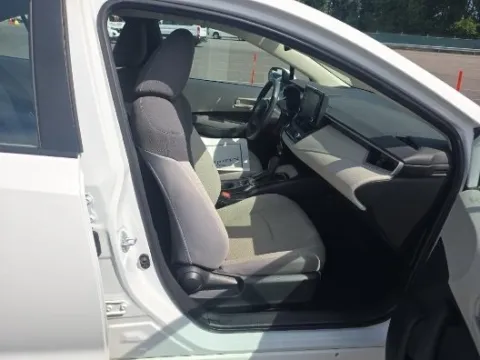 More photos of 2022 Toyota Corolla LE at Autos Direct Fredericksburg, VA