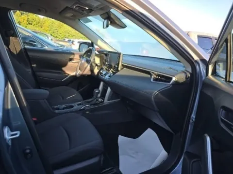 More photos of 2022 Toyota Corolla Cross LE at Autos Direct Fredericksburg, VA