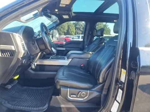 More photos of 2017 Ford F-450SD at Autos Direct Fredericksburg, VA