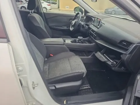 More photos of 2021 Nissan Rogue S at Autos Direct Fredericksburg, VA