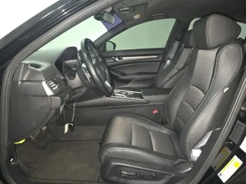 More photos of 2019 Honda Accord Sport at Autos Direct Fredericksburg, VA