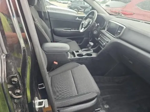 More photos of 2021 Kia Sportage LX at Autos Direct Fredericksburg, VA