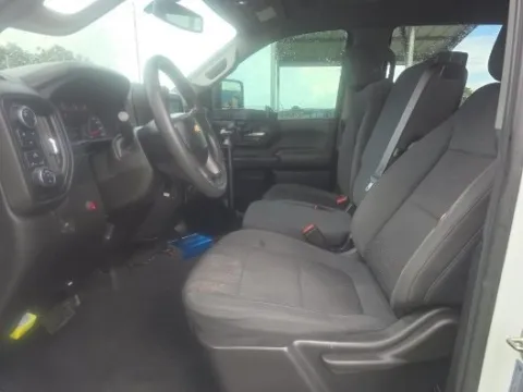 More photos of 2022 Chevrolet Silverado 2500HD Custom at Autos Direct Fredericksburg, VA