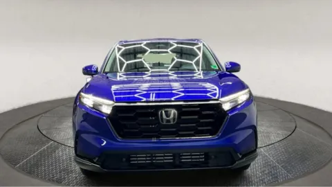 Photos of 2025 Honda CR-V EX-L for sale in Fredericksburg, VA at Autos Direct Fredericksburg