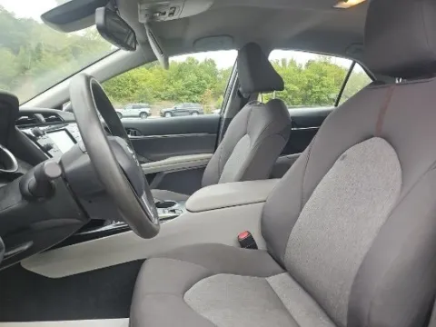 More photos of 2020 Toyota Camry Hybrid LE at Autos Direct Fredericksburg, VA