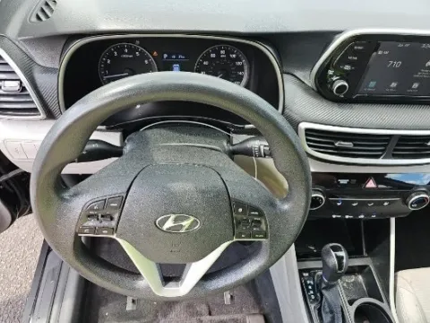 More photos of 2021 Hyundai Tucson SE at Autos Direct Fredericksburg, VA