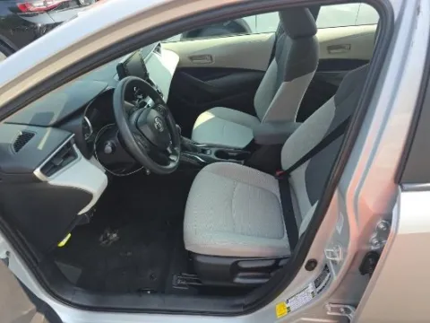 More photos of 2022 Toyota Corolla LE at Autos Direct Fredericksburg, VA