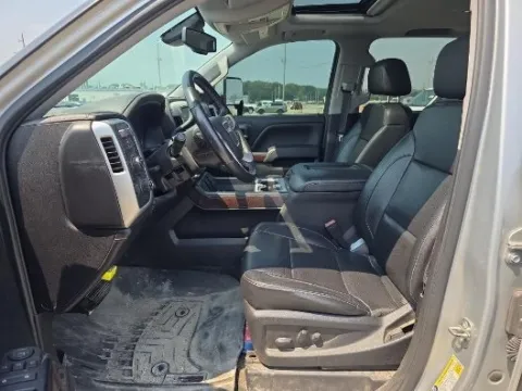 More photos of 2017 GMC Sierra 1500 SLT at Autos Direct Fredericksburg, VA