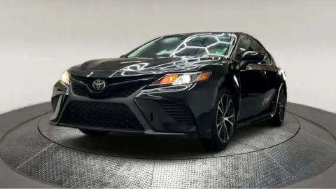 Another view of 2020 Toyota Camry SE for sale in Fredericksburg, VA at Autos Direct Fredericksburg