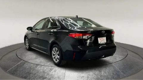 More photos of 2022 Toyota Corolla LE at Autos Direct Fredericksburg, VA