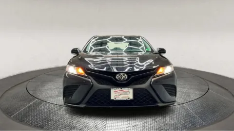 Photos of 2019 Toyota Camry SE for sale in Fredericksburg, VA at Autos Direct Fredericksburg