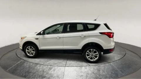 More photos of 2019 Ford Escape SE at Autos Direct Fredericksburg, VA
