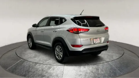 More photos of 2018 Hyundai Tucson SE at Autos Direct Fredericksburg, VA