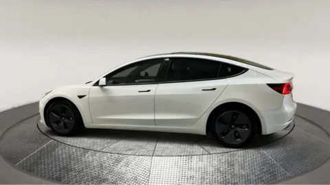 More photos of 2021 Tesla Model 3 Long Range at Autos Direct Fredericksburg, VA
