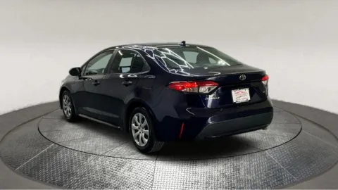 More photos of 2021 Toyota Corolla LE at Autos Direct Fredericksburg, VA