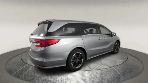 Another view of 2021 Honda Odyssey Elite for sale in Fredericksburg, VA at Autos Direct Fredericksburg