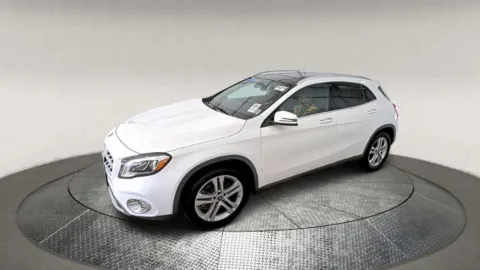 Photos of 2020 Mercedes-Benz GLA 250 for sale in Fredericksburg, VA at Autos Direct Fredericksburg